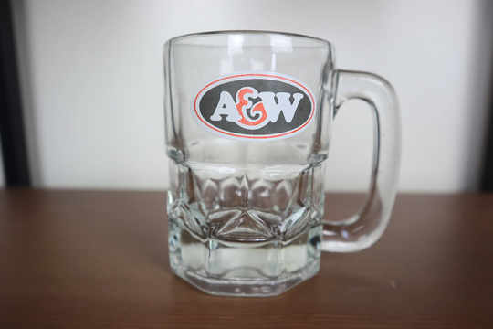 Vintage 1980S Small A&w Root Beer Mug - Very Clean & No Damage