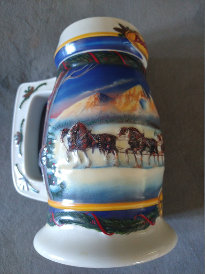 Budweiser Mug, Beer Mug, Holiday in The Mountains 2000, 2000 Budweiser Stein