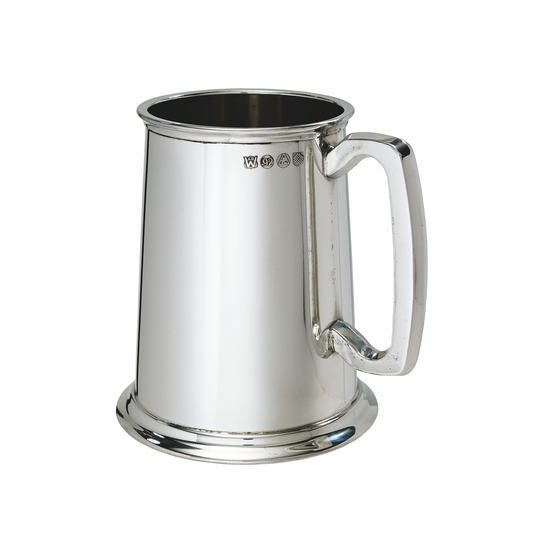 Plain 1 Pint Wentworth Pewter Tankard