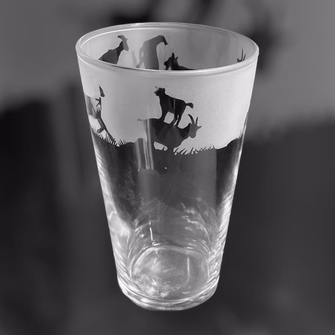 57Cl Conical Pint Glass With Goat Frieze Design