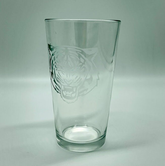 Tiger Etched Pint Glass