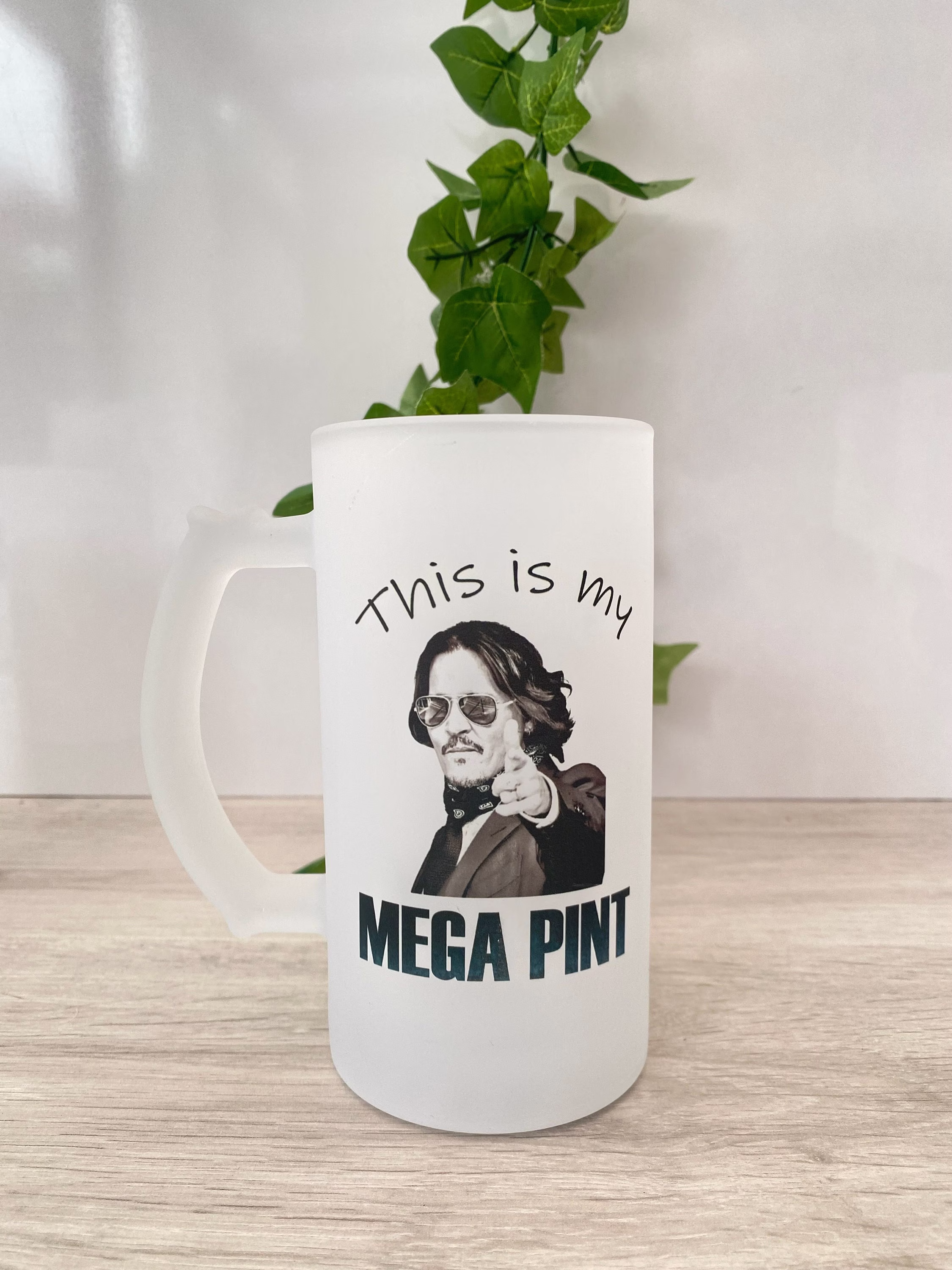Mega Pint, Jonny Depp Mega Pint Of Wine, Beer Stein