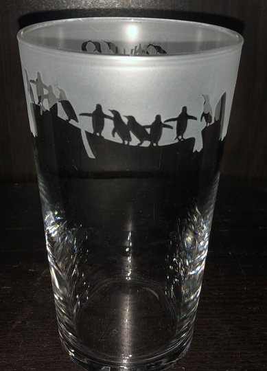 Penguin | Pint Ale Beer Glass Engraved Gift Present Animo Milford Collection