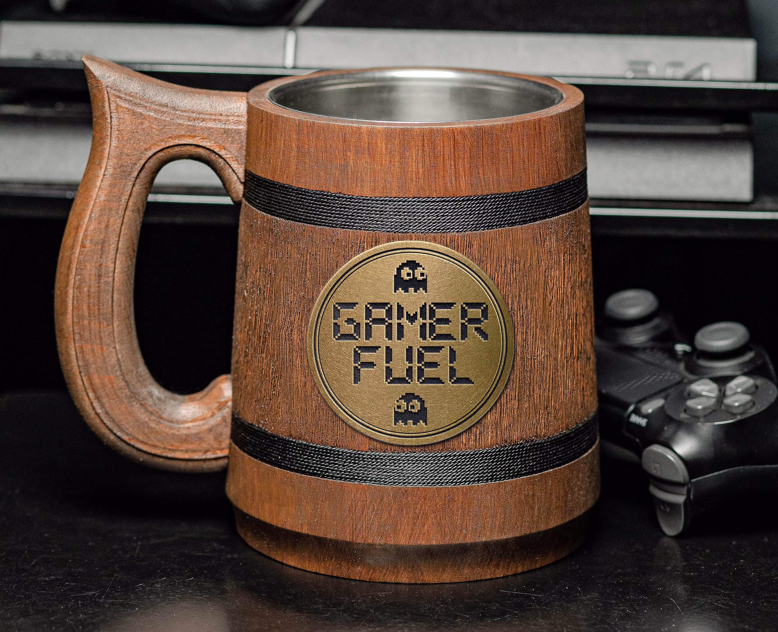 Pac-Man Beer Mug, Gamer Fuel Wooden Stein, Retro Gaming Geek Gifts, Xmas Gift For Him