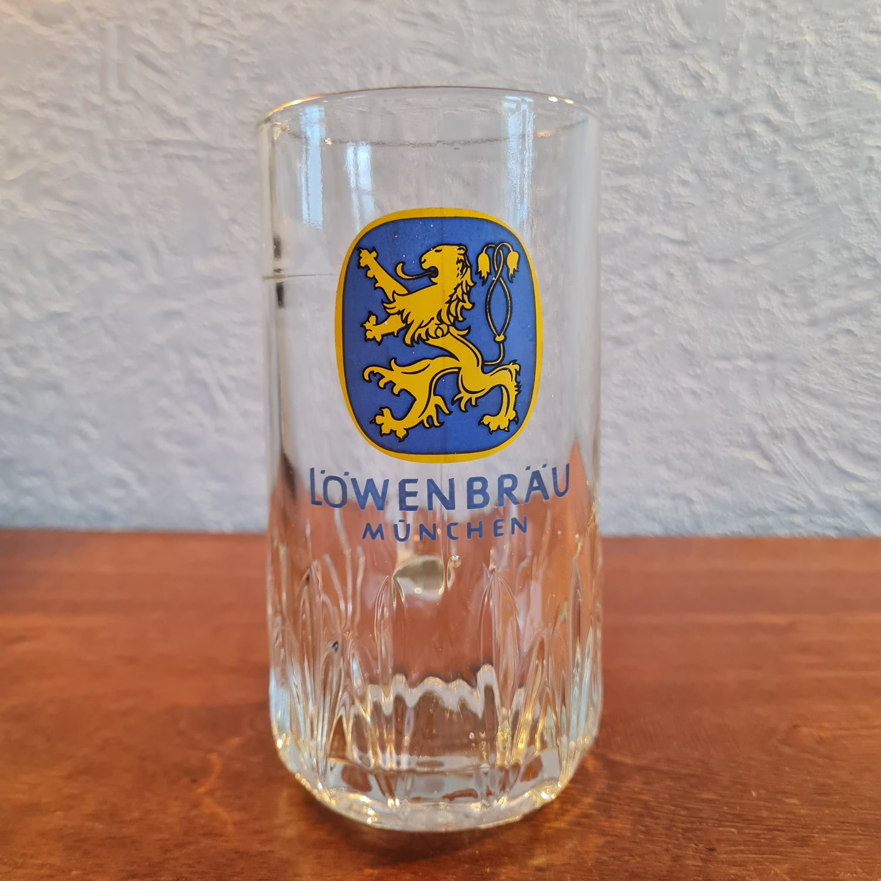 Vintage C.1970S Löwenbräu Half Pint Glass Beer Stein - Mid Century