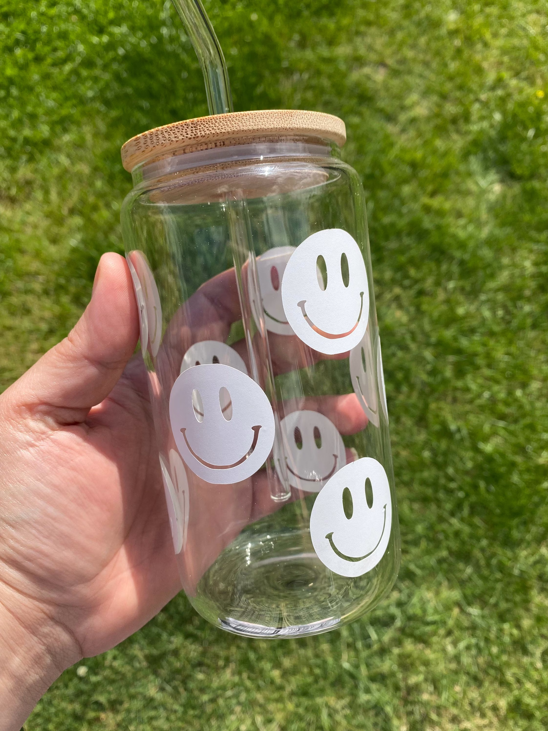 Personalised Beer Glass Smiley Face Engraved Eco Friendly Bamboo Lid Iced Coffee